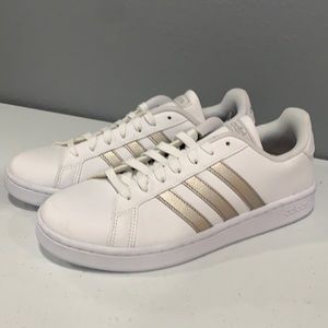 New Adidas Grand Court tennis shoes